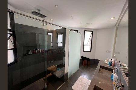Apartamento à venda com 355m², 3 quartos e 5 vagas