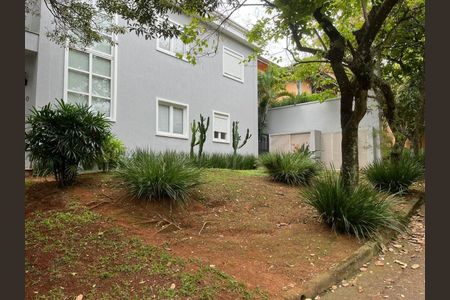 Casa de condomínio à venda com 535m², 4 quartos e 8 vagas