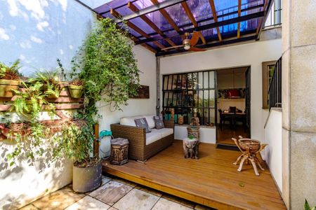 Casa à venda com 600m², 5 quartos e 10 vagas