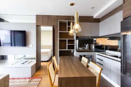 Apartamento à venda com 68m², 1 quarto e 2 vagas