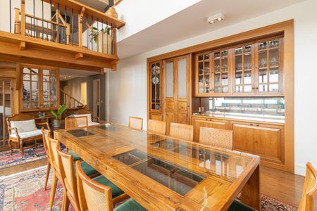 Apartamento à venda com 384m², 2 quartos e 4 vagas Apartamento à venda com 384m², 2 quartos e 4 vagasSala 1