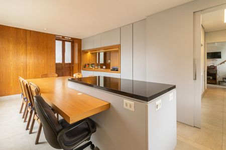 Apartamento à venda com 384m², 2 quartos e 4 vagas Apartamento à venda com 384m², 2 quartos e 4 vagasCopa