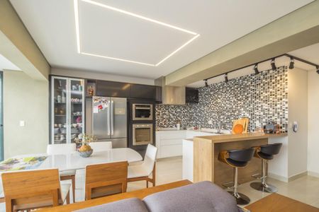 Apartamento à venda com 170m², 2 quartos e 2 vagas