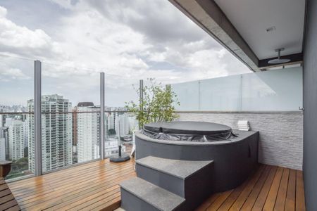 Apartamento à venda com 170m², 2 quartos e 2 vagas