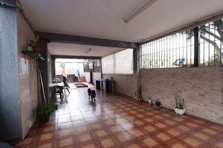 Casa à venda com 240m², 3 quartos e 4 vagasGaragem