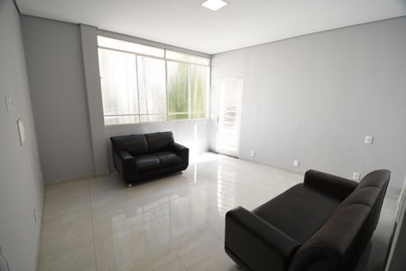 Sala de apartamento para alugar com 1 quarto, 90m² em Centro, Campinas