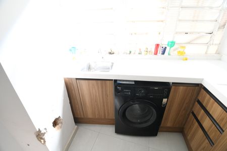 Apartamento para alugar com 90m², 1 quarto e sem vagaÁrea de Serviço