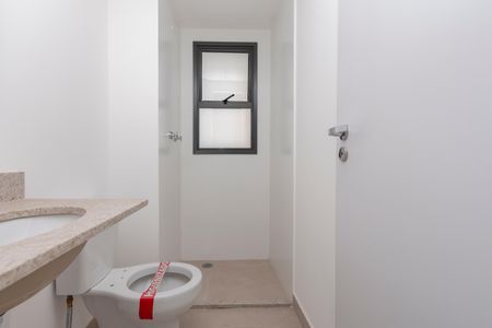 Apartamento à venda com 71m², 2 quartos e 1 vaga Apartamento à venda com 71m², 2 quartos e 1 vagaBanheiro da Suíte 1