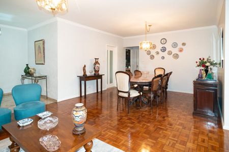Apartamento à venda com 187m², 3 quartos e 1 vaga Apartamento à venda com 187m², 3 quartos e 1 vagaSala