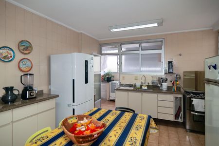 Apartamento à venda com 187m², 3 quartos e 1 vaga Apartamento à venda com 187m², 3 quartos e 1 vagaCozinha