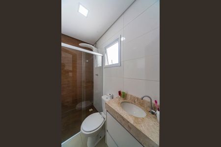 Apartamento à venda com 84m², 2 quartos e 1 vaga Apartamento à venda com 84m², 2 quartos e 1 vagaBanheiro