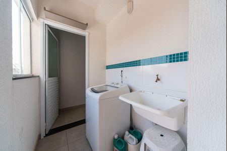 Apartamento à venda com 84m², 2 quartos e 1 vaga Apartamento à venda com 84m², 2 quartos e 1 vagaÁrea de Serviço