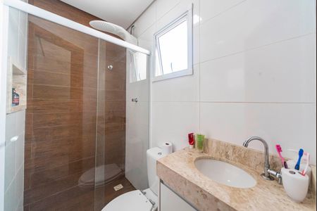 Apartamento à venda com 84m², 2 quartos e 1 vaga Apartamento à venda com 84m², 2 quartos e 1 vagaBanheiro