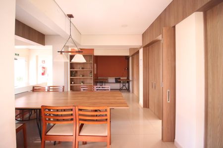 Apartamento para alugar com 48m², 2 quartos e 1 vagaÁrea comum - Salão de festas