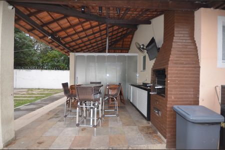 Apartamento para alugar com 45m², 2 quartos e 1 vagaÁrea comum - Churrasqueira