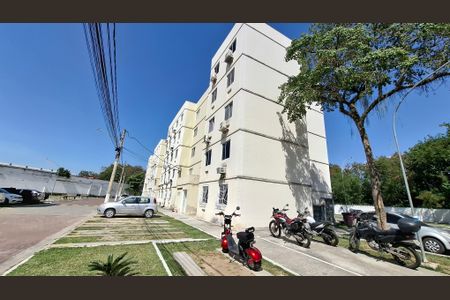 Apartamento para alugar com 45m², 2 quartos e 1 vaga Apartamento para alugar com 45m², 2 quartos e 1 vagaFachada