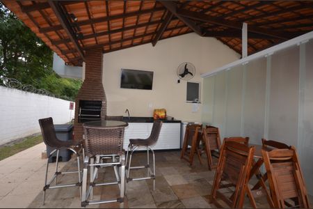 Apartamento para alugar com 45m², 2 quartos e 1 vagaÁrea comum - Churrasqueira