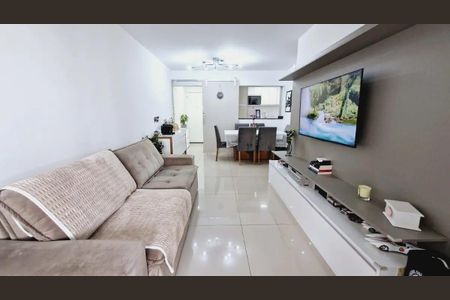 Apartamento à venda com 80m², 3 quartos e 2 vagas Apartamento à venda com 80m², 3 quartos e 2 vagasSala