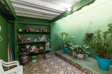 Casa à venda com 180m², 3 quartos e 2 vagasQuintal