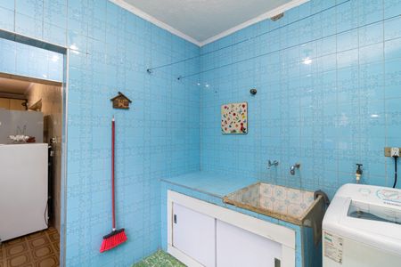 Casa à venda com 180m², 3 quartos e 2 vagasÁrea de Serviço