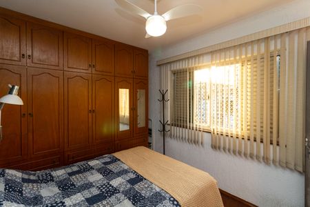 Casa à venda com 180m², 3 quartos e 2 vagasQuarto 3