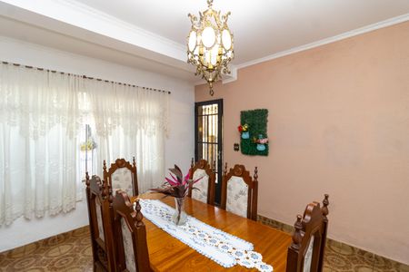 Casa à venda com 180m², 3 quartos e 2 vagasSala de Jantar