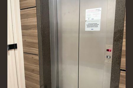 Apartamento à venda com 98m², 3 quartos e 3 vagasElevador