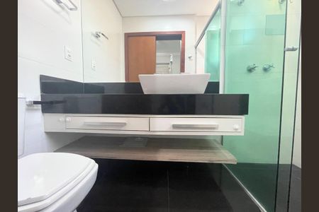 Apartamento à venda com 98m², 3 quartos e 3 vagasBanheiro da Suíte 