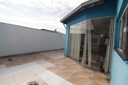 Casa à venda com 293m², 4 quartos e 6 vagasQuintal