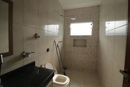 Casa à venda com 293m², 4 quartos e 6 vagasBanheiro