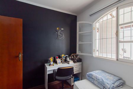 Casa à venda com 400m², 4 quartos e 4 vagas Casa à venda com 400m², 4 quartos e 4 vagasQuarto 1