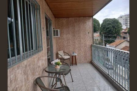 Apartamento à venda com 78m², 2 quartos e 1 vaga