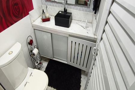 Casa à venda com 300m², 3 quartos e 2 vagas