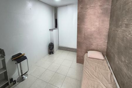 Casa à venda com 300m², 3 quartos e 2 vagas