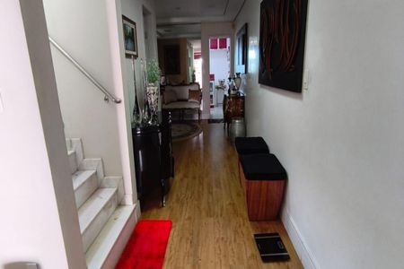 Casa à venda com 300m², 3 quartos e 2 vagas