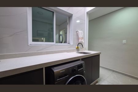 Apartamento à venda com 55m², 2 quartos e 1 vaga Apartamento à venda com 55m², 2 quartos e 1 vagaCozinha