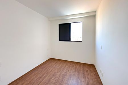 Apartamento à venda com 102m², 2 quartos e 2 vagasQuarto 