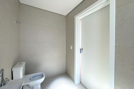 Apartamento à venda com 102m², 2 quartos e 2 vagasBanheiro da Suíte 