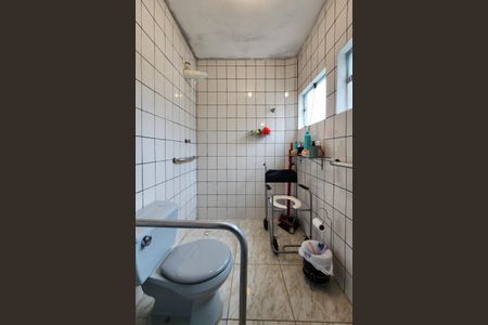 Apartamento à venda com 64295m², 2 quartos e 1 vaga Apartamento à venda com 64295m², 2 quartos e 1 vagaBanheiro da Suíte