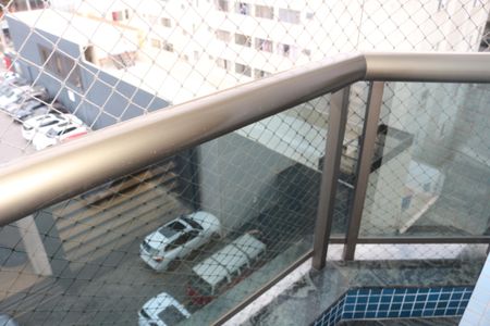 Apartamento à venda com 128m², 3 quartos e 3 vagasSacada do Quarto 2