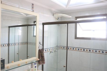 Apartamento à venda com 128m², 3 quartos e 3 vagasBanheiro Social