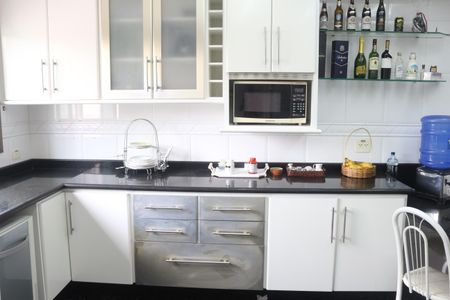 Apartamento à venda com 128m², 3 quartos e 3 vagasCozinha