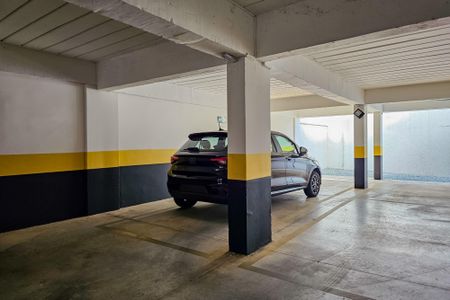 Apartamento à venda com 65m², 2 quartos e 2 vagas Apartamento à venda com 65m², 2 quartos e 2 vagasGaragem