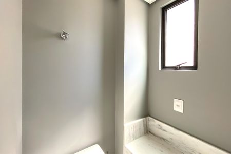 Apartamento à venda com 59m², 2 quartos e 1 vaga Apartamento à venda com 59m², 2 quartos e 1 vagaLavabo
