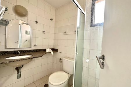 Apartamento à venda com 35m², 1 quarto e 1 vaga Apartamento à venda com 35m², 1 quarto e 1 vagaBanheiro da Suíte
