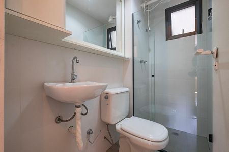 Apartamento à venda com 69m², 2 quartos e 2 vagas Apartamento à venda com 69m², 2 quartos e 2 vagasBanheiro Social