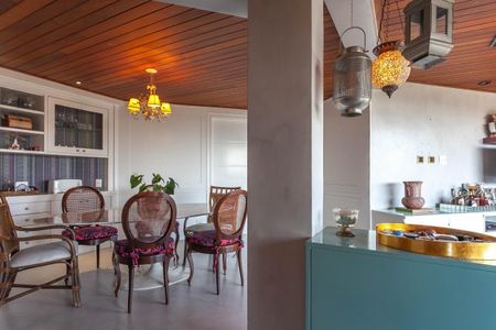 Apartamento à venda com 359m², 3 quartos e 5 vagas