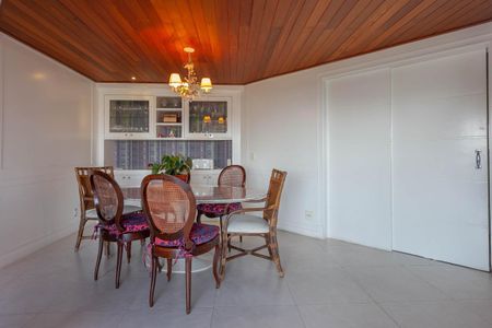 Apartamento à venda com 359m², 3 quartos e 5 vagas