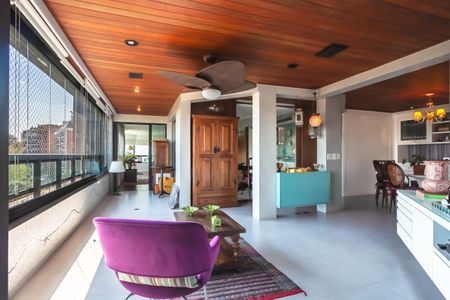 Apartamento à venda com 359m², 3 quartos e 5 vagas