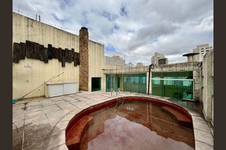 Apartamento à venda com 376m², 3 quartos e 4 vagas Apartamento à venda com 376m², 3 quartos e 4 vagasVaranda Gourmet